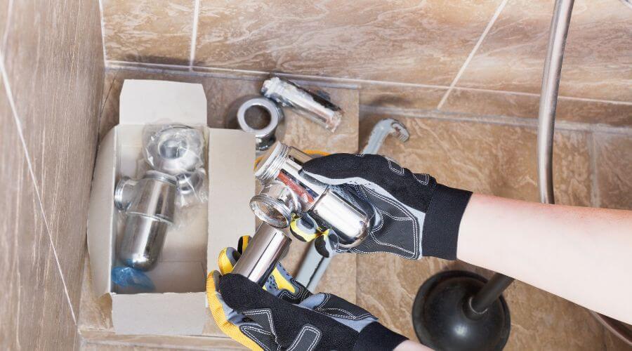 Professional New roof installation in Lomax, IL